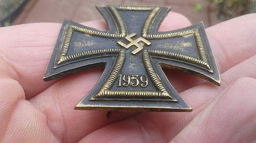 Eisernes Kreuz 1st Klasse Field Made Brass?