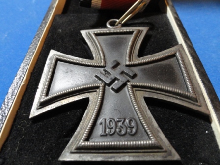 Ritterkreuz / Knights Cross of the Iron Cross - MM = 800