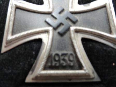 Eisernes Kreuz / Iron Cross - MM = 800 4