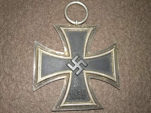 Eisernes Kreuz 2.Klasse Moritz Hausch A.G. Pforzheim, unmarked. My first Third Reich award ever!