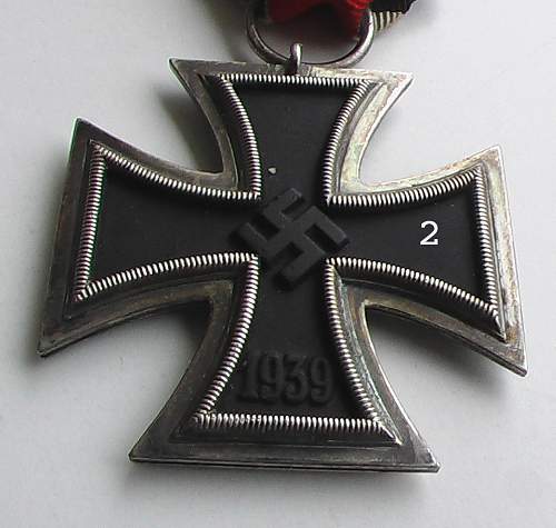 Three 1939 Eisernes Kreuz.