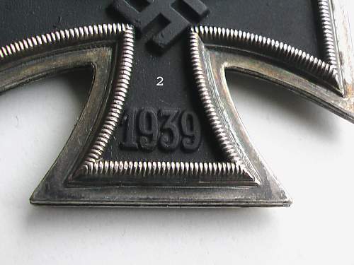 Three 1939 Eisernes Kreuz.