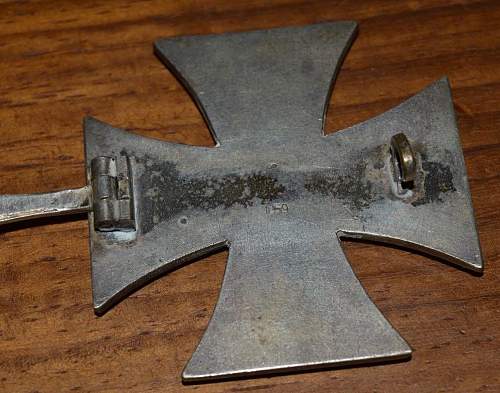 Eisernes Kreuz - L59 marked, authentic?