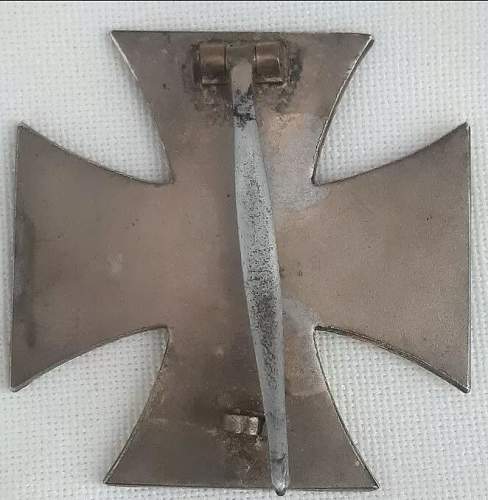 Eisernes Kreuz 1.Klasse 1939 - Need help