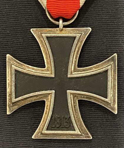 1939 Eisernes Kreuz 2. Klasse Halbschinkel or Intermediate Schinkel
