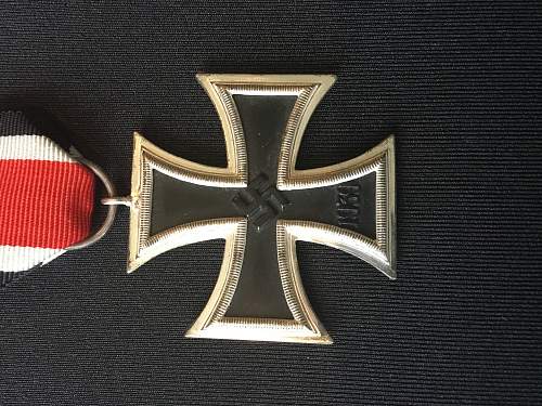 Concerns about Eisernes Kreuz 2. Klasse