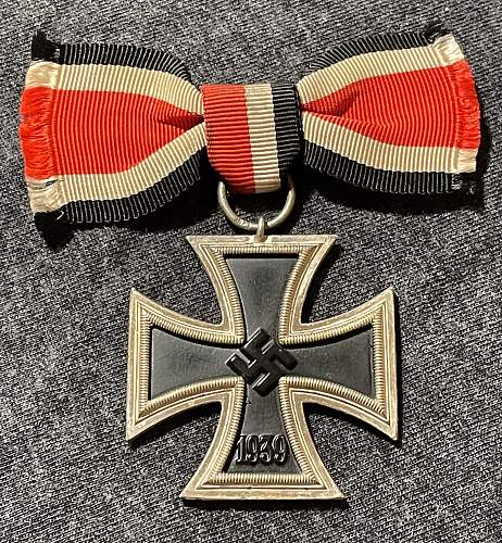 1939 Eisernes Kreuz 2. Klasse Steinhauer &amp; Lück LDO marked L/16 &quot;Lady Ribbon&quot;