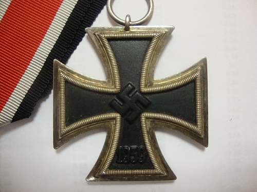 Two Eisernes Kreuz II Klasse