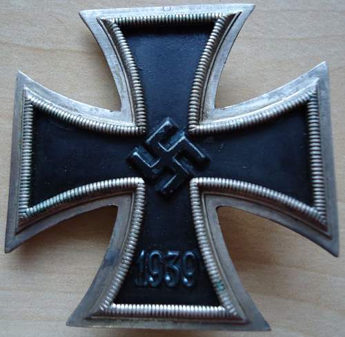 Real or Fake German Eisernes Kreuz 1st Klasse.
