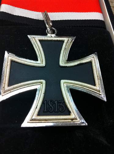 &quot;Ritterkreuz&quot;Knight's Cross of the Iron Cross .... Opininions needed Please