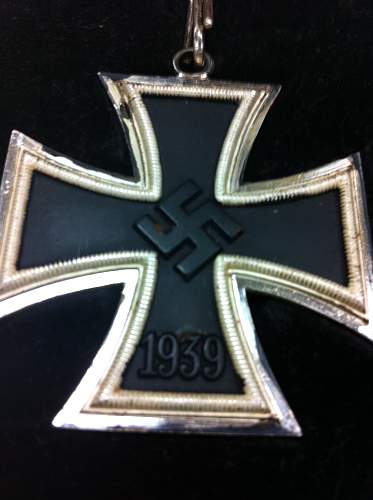 &quot;Ritterkreuz&quot;Knight's Cross of the Iron Cross .... Opininions needed Please