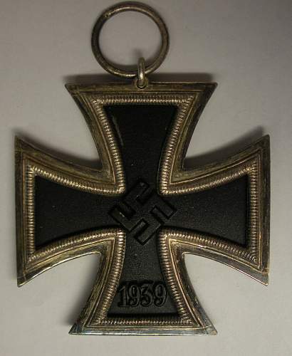Eisernes Kreuz 2. Klasse, '1' marked, with packet