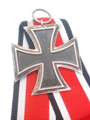 Eisernes Kreuz 2. klasse mm '44'