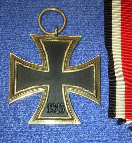 Identify Unmarked Eisernes Kreuz 2 please