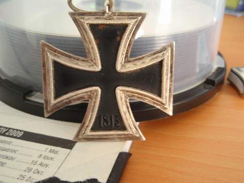 Eisernes Kreuz.....real or fake?????