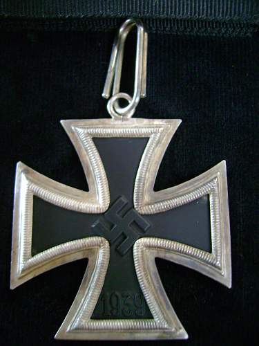 Ritterkreuz des Eisernen Kreuzes, real or fake