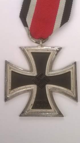 Eisernes Kreuz 2. Klasse identification