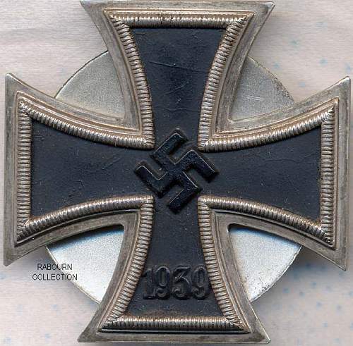 Eisernes Kreuz 1. Klasse screw backs that are rare or hard to find