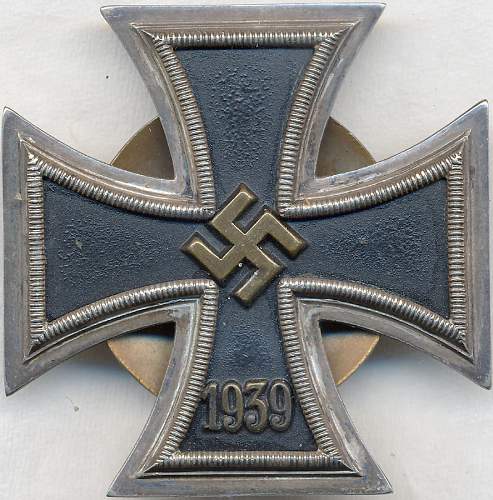 Eisernes Kreuz 1. Klasse S&amp;L screw back two disc