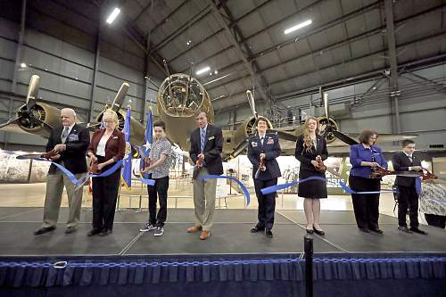 B-17F Memphis Belle to be placed on permanent display - May 17, 2018