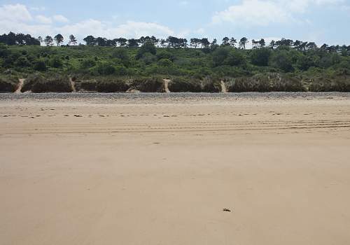 Omaha Beach then and now