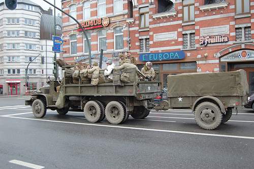 &quot;Nuts&quot; weekend in december in Bastogne   ( Belgium )