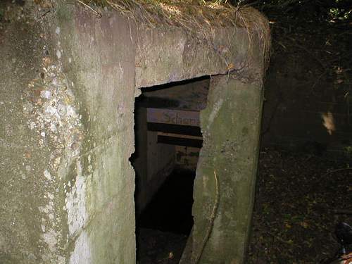 kreigsmarine bunkers with drawings on walls