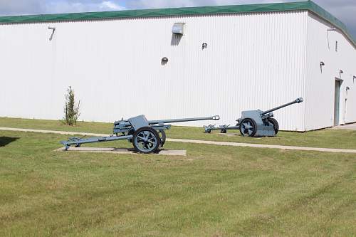 Base Borden Military Museum, Ontario, Canada - Tanks :-)