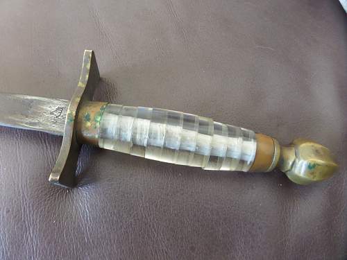 Interesting Fighting knife ?