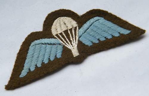 Parachute wings ww2?