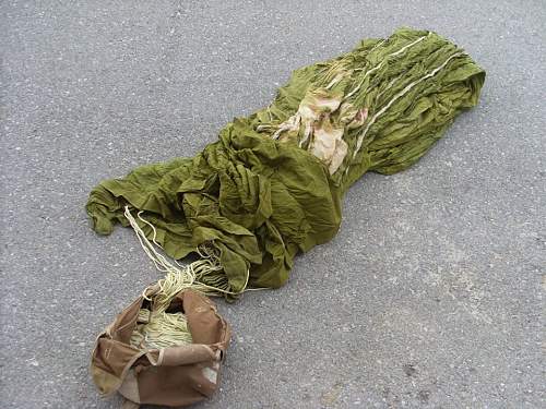 British parachute found in Crete...