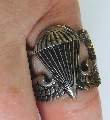 US Jump Wing finger ring for opinions