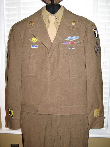 101st Airborne Ike Jacket Grouping...