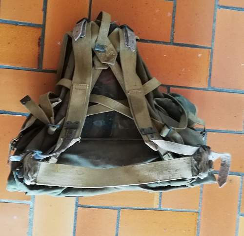 code marks  on commando bag