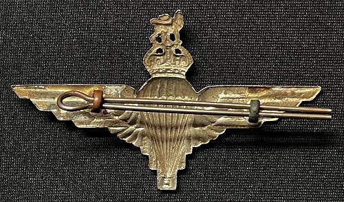Parachute Regt Cap Badge Voided Crown