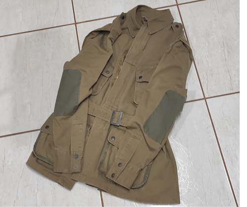Original M42 Paratrooper jump jacket  ? HELP PLEASE !