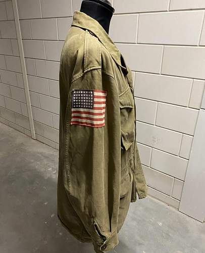 82nd airborne m43 jacket with invasion flag authentic ?