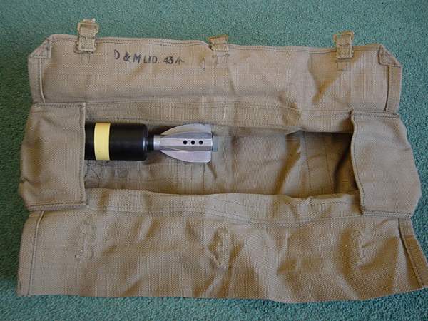 British Airborne 2 inch mortar round drop valise