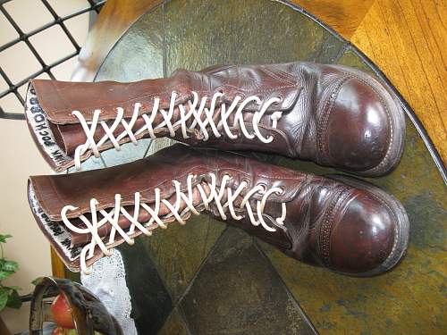 Paratrooper boots