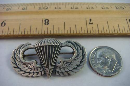 Help - WWII US Paratrooper qualification wings