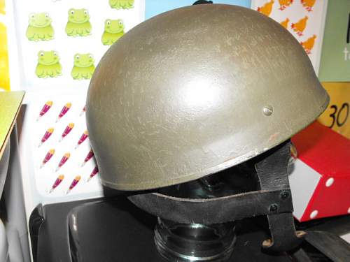 British airborne helmet