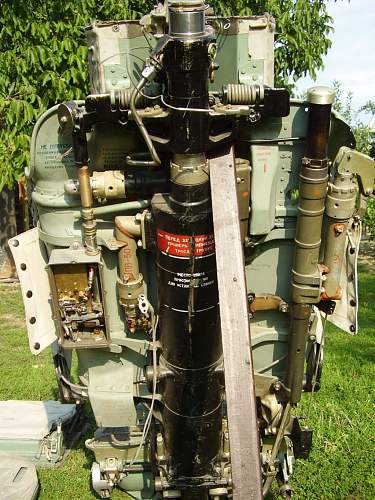 Russian ejection seat system