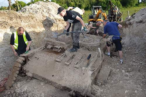 Covenanter  tank  recovery