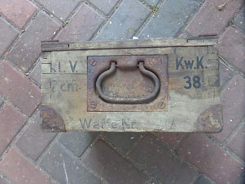 ww2 German ammo box 2cm KwK  Panzer 2 ?