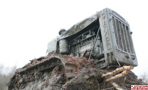 Tractor &quot;STALINETS&quot; found in Pskov region of Russia