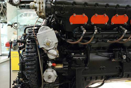 Merlin engine - Close up photos