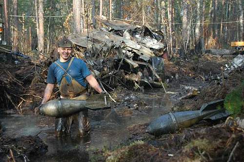 DB-3 bomber, recovered in Karelia 2006 year