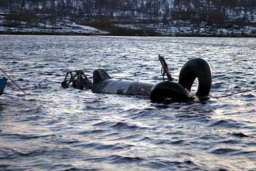 Hawker Hurricane recovered from lake near Murmansk