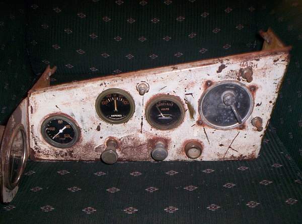 USA M3 Stuart (Honey) dash panel.