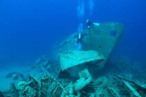 WWII relics dive. Tanks, Jeeps, Trucks.